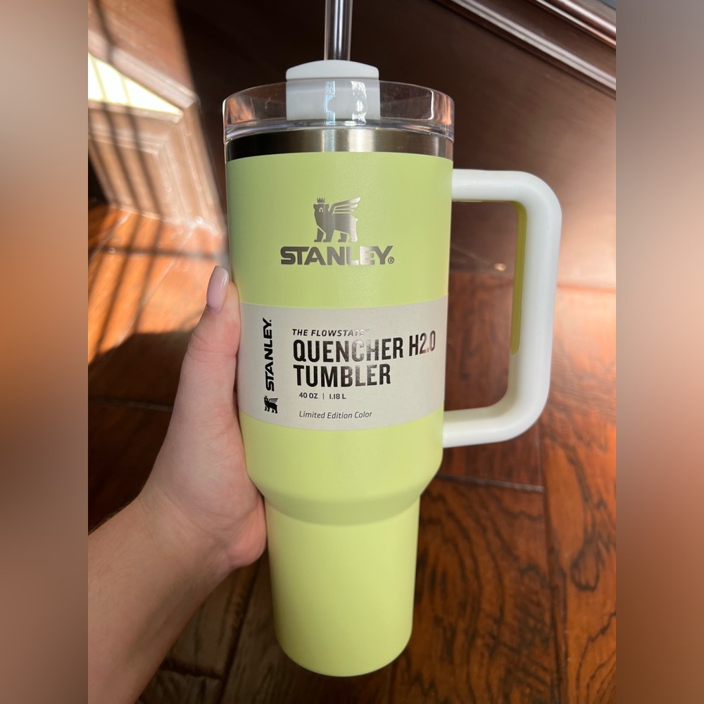 Limited Edition Stanley 40oz Quencher H2.0